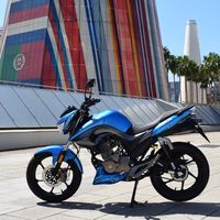 La MH NKR 125 quiere abrirse paso entre las motos baratas con un precio de 2.195 euros