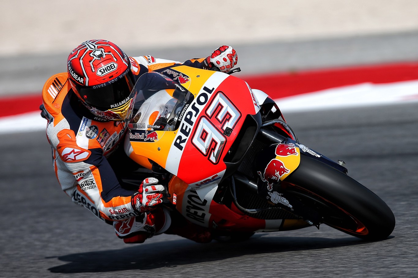 Marc Márquez, el estratega, vuelve a ganar tirando de inteligencia y recoge el liderato de MotoGP