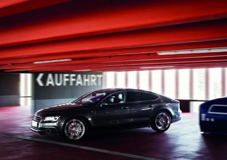 Sistema de aparcamiento pilotado de Audi