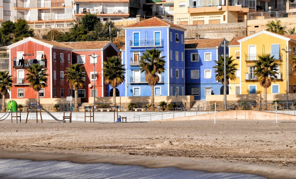 Melilla lleva dos semanas con sus sistemas colapsados. Ahora, Villajoyosa se ha unido a la fiesta 