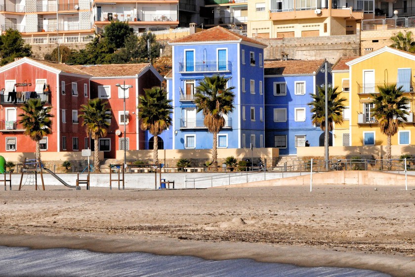 Melilla lleva dos semanas con sus sistemas colapsados. Ahora, Villajoyosa se ha unido a la fiesta 