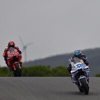 La Ducati de Álex Márquez frustra la primera victoria de Pedro Acosta en MotoGP pese a su exhibición en Portimao 