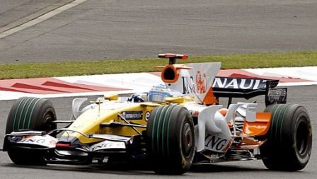 Fernando Alonso vuelve a estar metido en el ajo