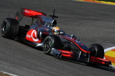 Lewis Hamilton con su nuevo McLaren