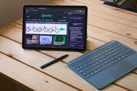 Surface Pro 12 Review Xataka Portada