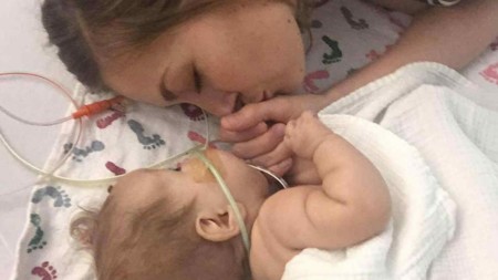 Tras quedar su lactancia vacía decidió donar su leche para otros bebés