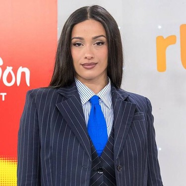 Chanel habla de su bisexualidad y revela cómo fue cantarle a Pedro Almodóvar: "Me miraba con la boca abierta" 