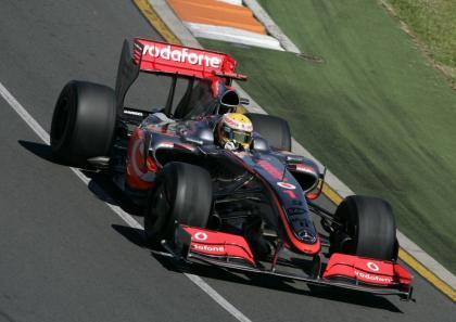 La FIA no ha "terminado" con Lewis Hamilton