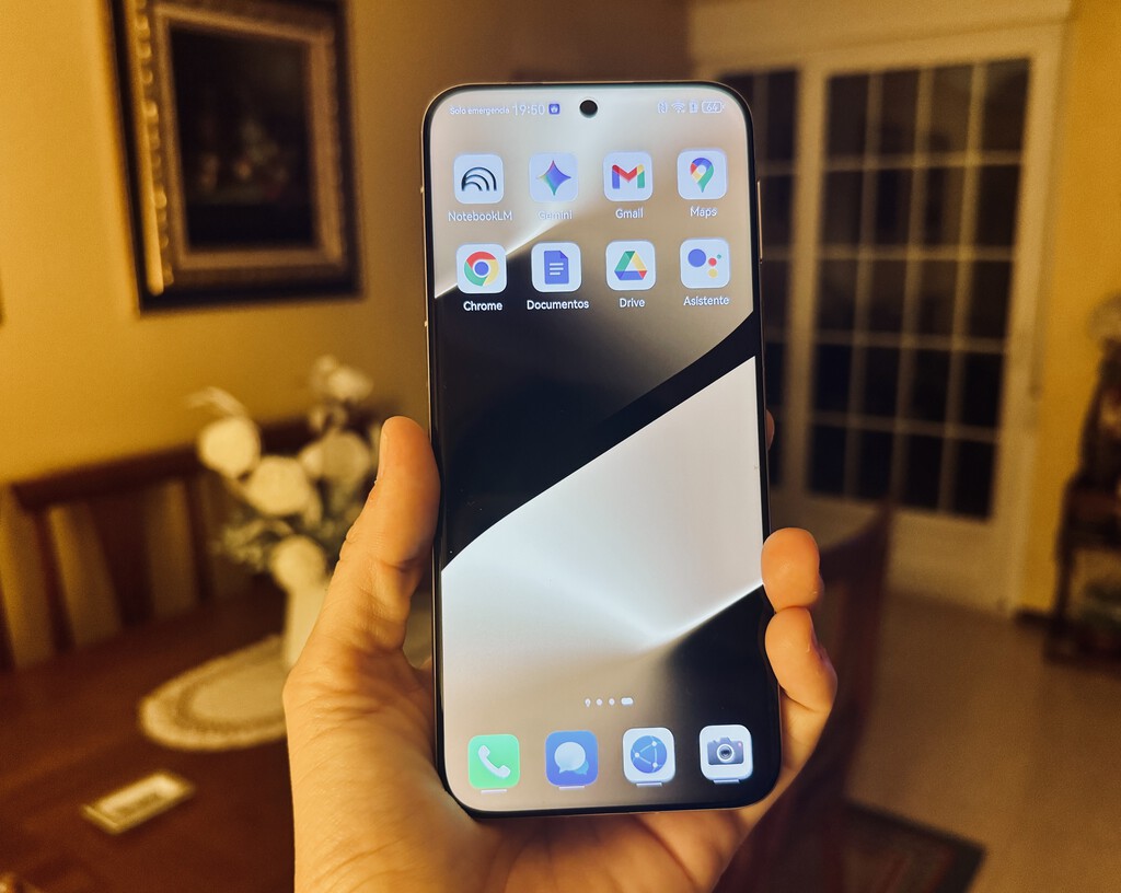 Poner las apps de Google al último móvil de Huawei me ha costado menos de cinco minutos. Ha sido como tener un iPhone con Android 