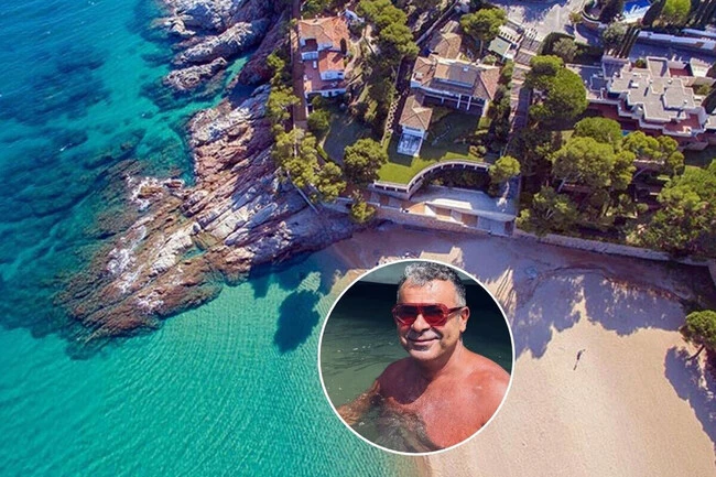 El Refugio De Jorge Javier Vazquez En Verano Un Paraiso De Aguas Turquesa Y Uno De Los Senderos Mas Bonitos De La Costa En Espana