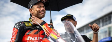 Álvaro Bautista, piloto de Superbikes: "Quizá ha llegado el momento de quitar la norma del peso y penalizar a todas las Ducati" 