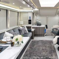 La madre de todas las autocaravanas de lujo es este autobús con un precio tan loco como el suelo radiante que lleva