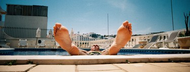Una pregunta recorre las comunidades de vecinos: permite o no la Ley de Propiedad Horizontal disfrutar la piscina a los morosos