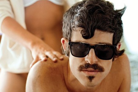 Oliver Peoples Primavera-Verano 2011: gafas de sol para este próximo verano