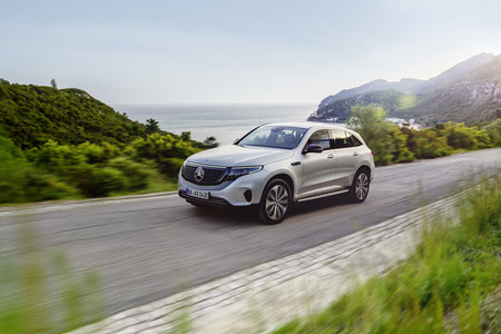 El primer SUV 100% eléctrico de Mercedes, el Mercedes-Benz EQC, ya tiene precio en España: 77.425 euros