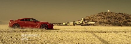 Nissan GT-R traza la silueta de La India ayudado sólo por su GPS y su potencia descomunal