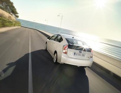 La guía del súper optimizador de consumo de gasolina en coche híbrido