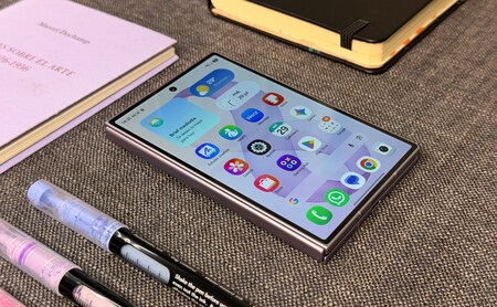 Samsung Galaxy Z Fold8 13