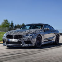 El nuevo BMW M8 Coupé nos enseña en vídeo algunas de sus novedades, aún atiborrado de camuflaje