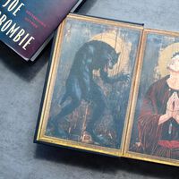 La mente de Joe Abercrombie no descansa: ya ha escrito un borrador "realmente malo" de la secuela de Los Diablos