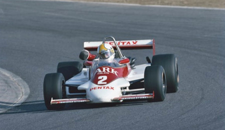 Kazuyoshi Hoshino F2 japonesa 1983