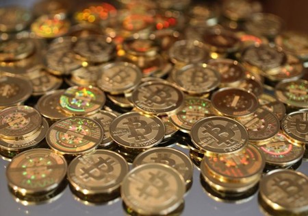 Dejar que un tercero controle tu monedero de criptomonedas es jugar a la ruleta rusa
