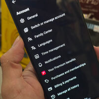 Tu Samsung puede tener YouTube en inglés y el resto del teléfono en español: así puedes hacerlo 