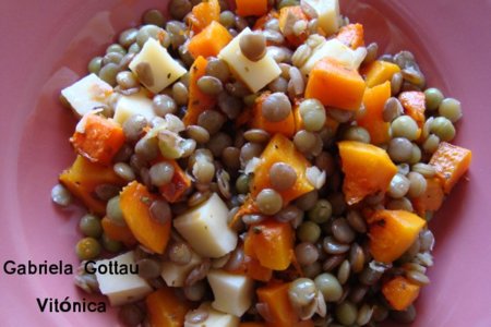 Ensalada de lentejas y calabaza. Receta saludable