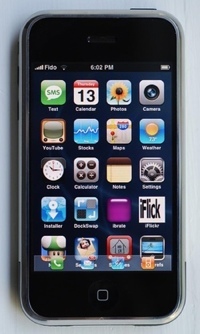 Apple advierte: "La próxima actualización de software podría dejar inutilizado cualquier iPhone liberado"