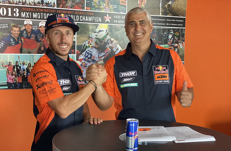 Tony Cairoli buscará su décima corona de MXGP con KTM, pero esta vez renovado por sólo un año