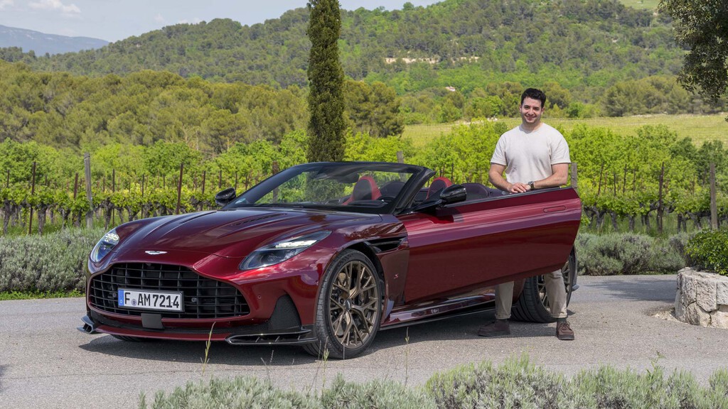Probamos el Aston Martin DB12 S: una combinación única de clase y deportividad para disfrutar viajando de Mónaco al circuito de Nürburgring y brillar en los dos sitios