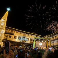 El pueblo de Salamanca que es un espectáculo navideño: 170.000 bombillas iluminan sus calles 