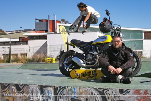 Ducati Scrambler, rodando por Barcelona