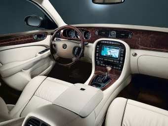 Daimler, el Jaguar más exclusivo