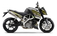 A la KTM 990 Super Duke 2010 la ponen verde