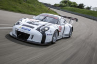 Ligereza, eficiencia, efectividad y economía para el Porsche 911 GT3 R 2015