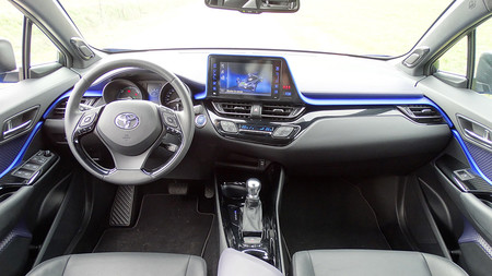 Prueba Toyota C Hr Interiores