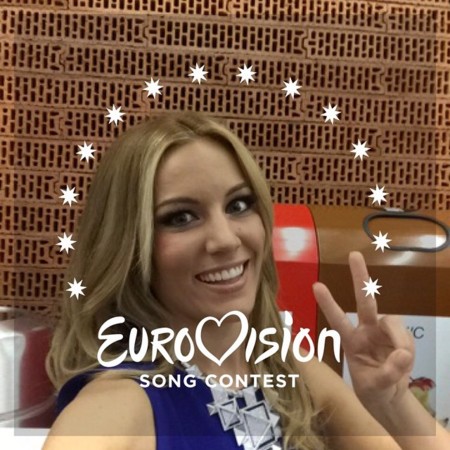 Ahora va Edurne y lanza 'Amanecer' en inglés