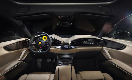 Ferrari Purosangue 2023