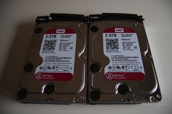 QNAP TS-269 Pro NAS WD RED 1TBx2 メモリ3GB 650_1200.jpg