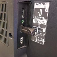 El HDMI de la tele tiene opciones para no liarse con los cables. Y sin embargo sigo prefiriendo el HDMI