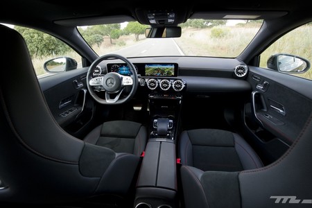 Mercedes-Benz A 200 2018, prueba