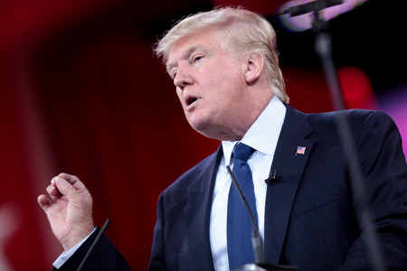 ¿Preparándose para un gesto de Trump? Apple lanza 7.000 millones de dólares en bonos de deuda