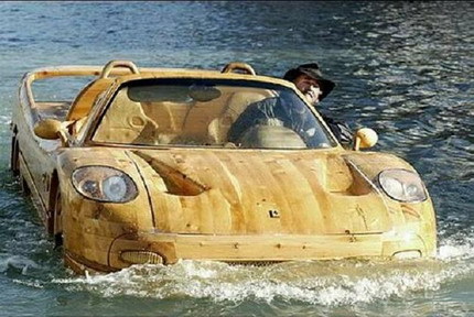 Un Ferrari de madera