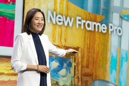 Lydia Cho On Stage 2 2048x1365