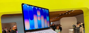 Apple tuvo un dilema tras el exitazo del MacBook Neo: perder millones en ventas o subir los precios. Parece que ya lo han resuelto