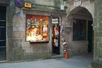 El pequeño comercio sale a la calle a vender