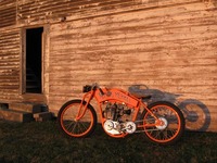 Flying Merkel Tribute, hecha en casa