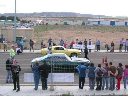 Sunday drag races