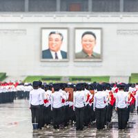 Um bebê de apenas 2 anos foi sentenciado à prisão perpétua na Coreia do Norte pelo crime dos pais que foi algo definitivamente inusitado 